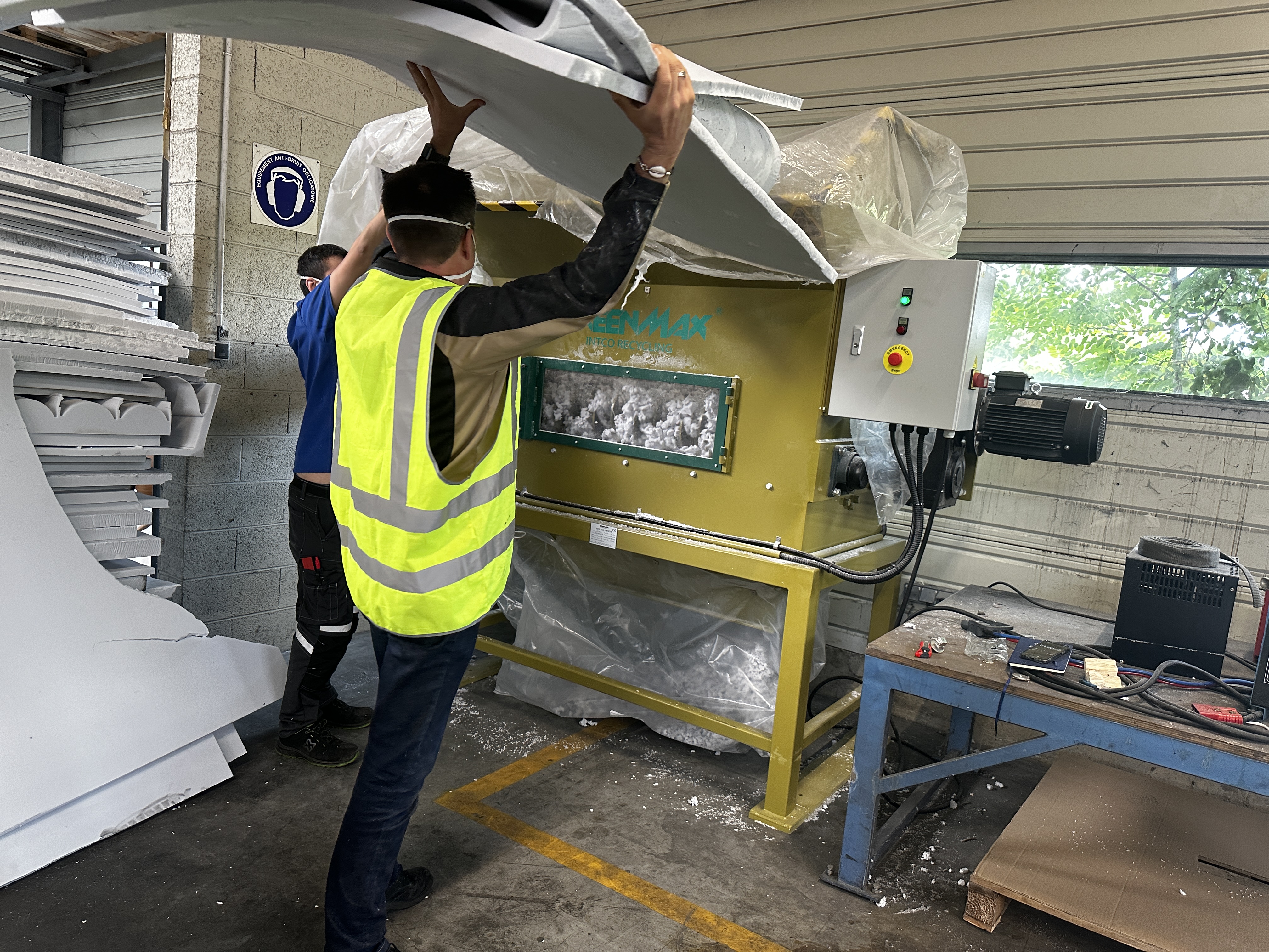 trituratore di plastica